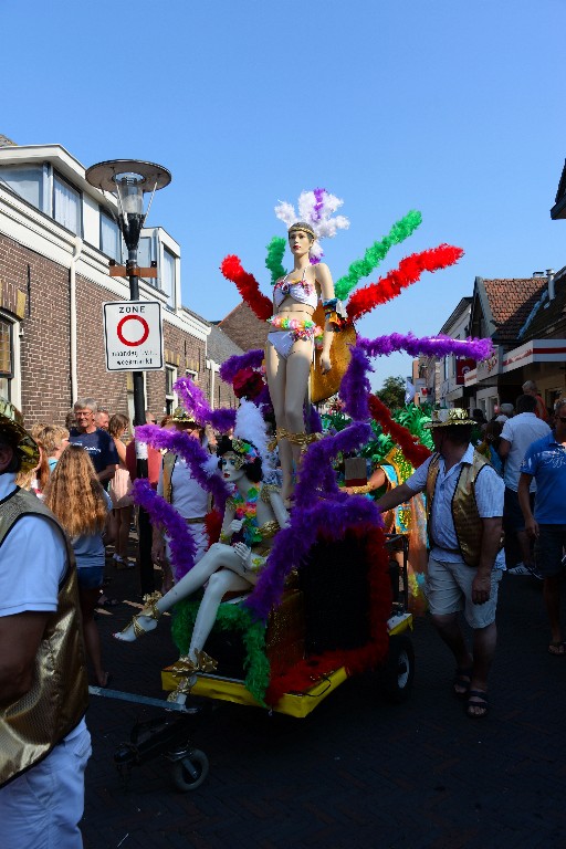 ../Images/Zomercarnaval Noordwijkerhout 146.jpg